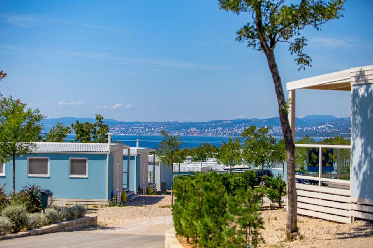 Mobile Homes Camping אומיסאליי מראה חיצוני תמונה