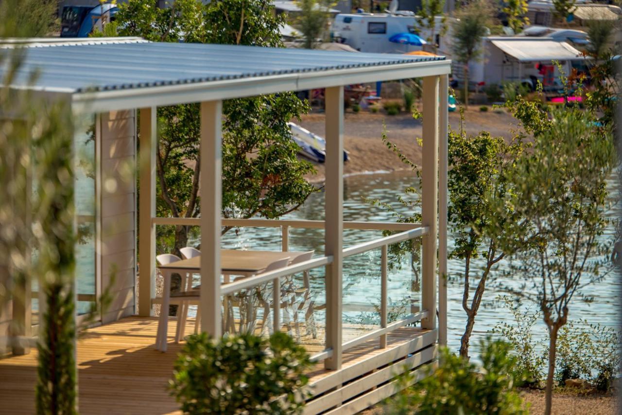 Mobile Homes Camping אומיסאליי מראה חיצוני תמונה