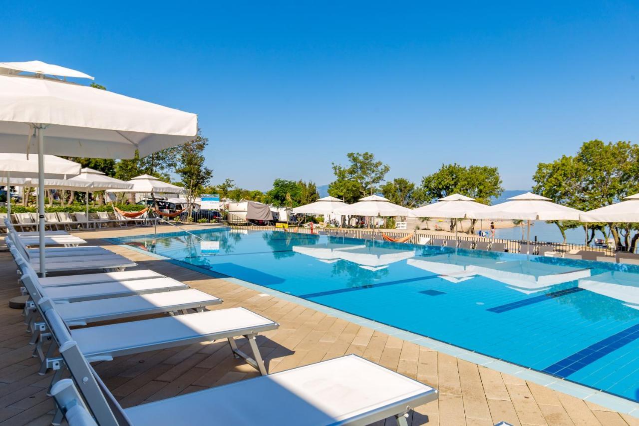 Mobile Homes Camping אומיסאליי מראה חיצוני תמונה