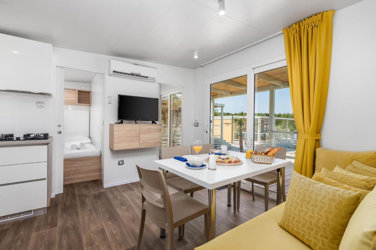 Mobile Homes Camping אומיסאליי מראה חיצוני תמונה